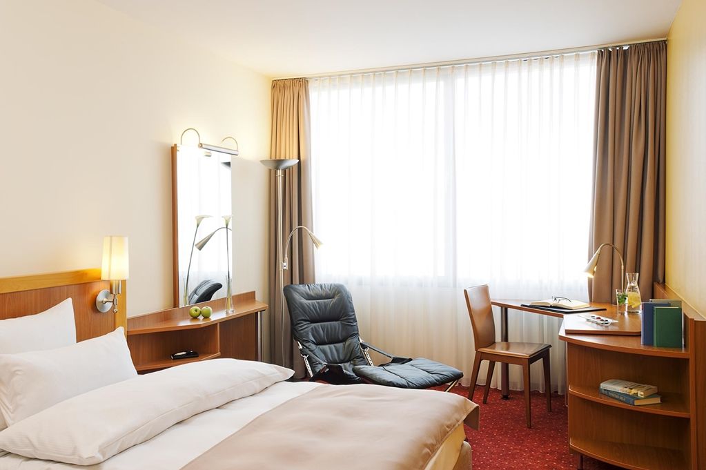 Hotel Nh Erlangen Habitación foto